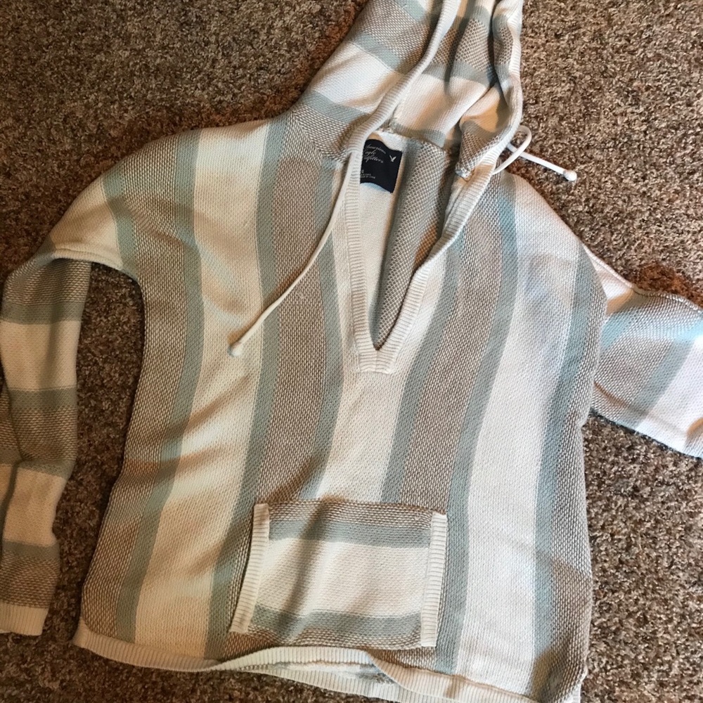 Beach sweater/coverup